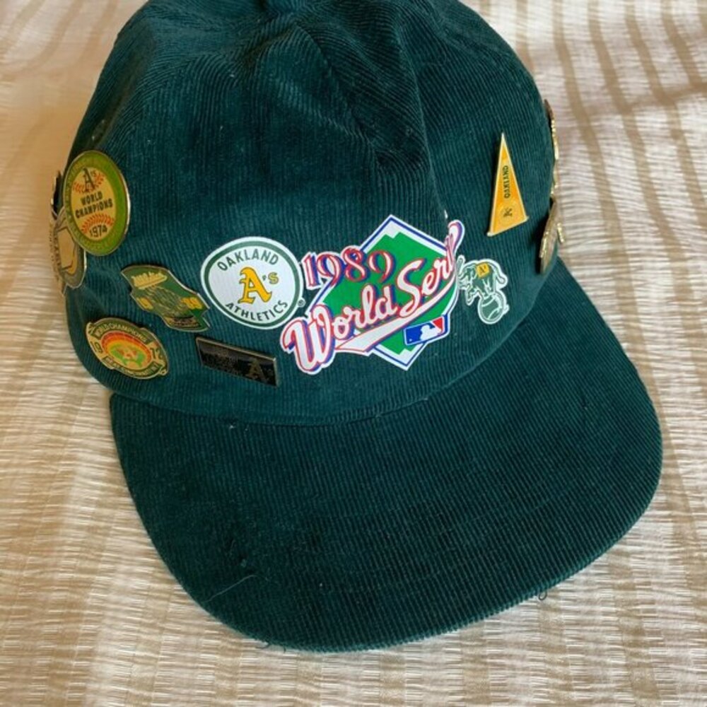 Oakland Athletic As Hat World Series '89 Supreme Snapbk Cap Incl. Pin Collection